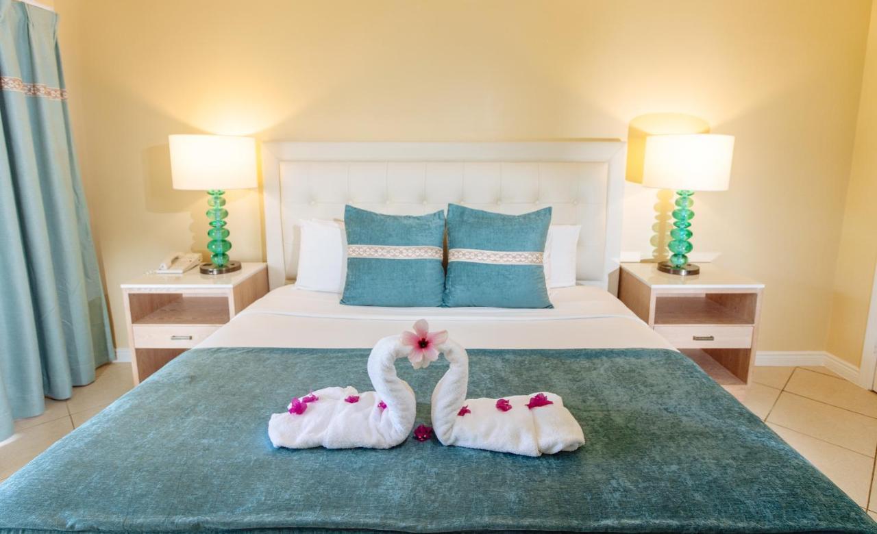 גרוס איילט Bay Gardens Beach Resort & Spa מראה חיצוני תמונה