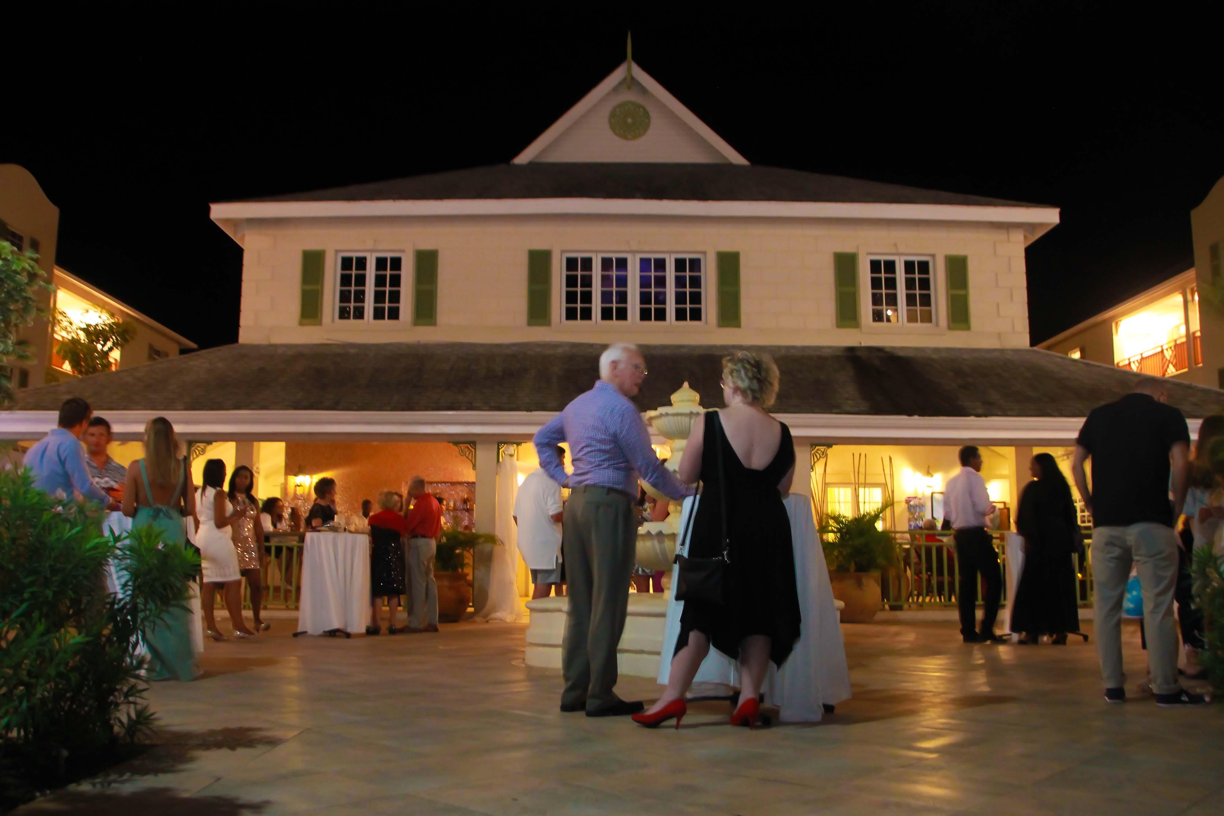 גרוס איילט Bay Gardens Beach Resort & Spa מראה חיצוני תמונה